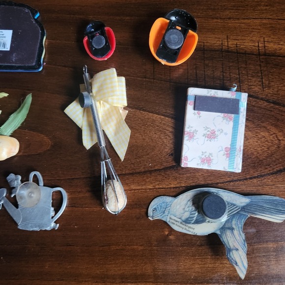 Lot of 13 vintage magnets. Some handmade. Florida, Butterfly, etc 1980s 1990s - Picture 8 of 9